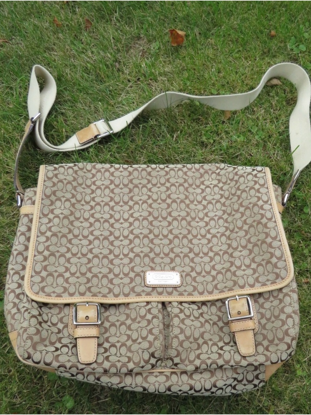 Coach Tan & Beige Signature Canvas Crossbody Messenger